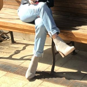 Marc Fisher Alva Pointy toe bootie